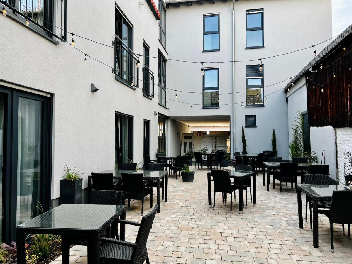 Hotel Drei Hoefe フリードリヒスドルフ エクステリア 写真